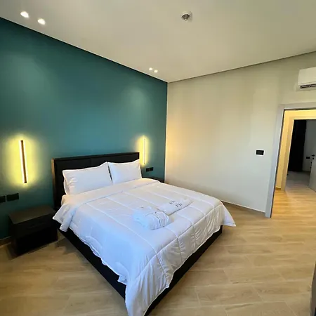 Hotel Tuyo Tirana