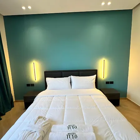 Tuyo Hotel Tirana