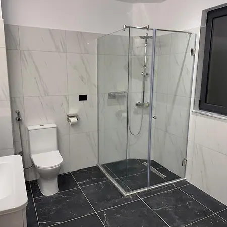 Tuyo 3*