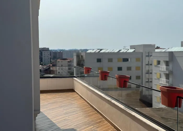 Hotell Tuyo 3*