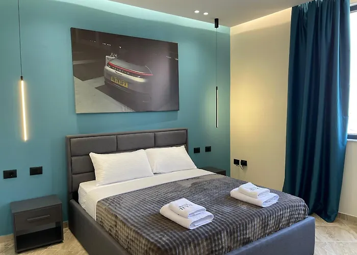 Hotel Tuyo Tirana