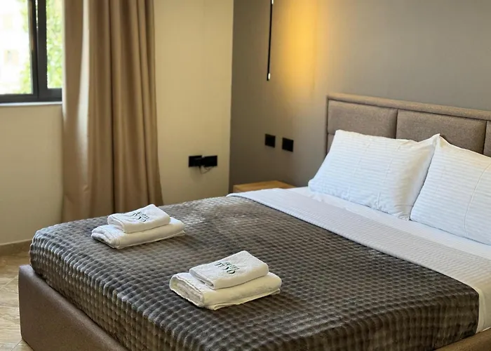 Tuyo Hotell